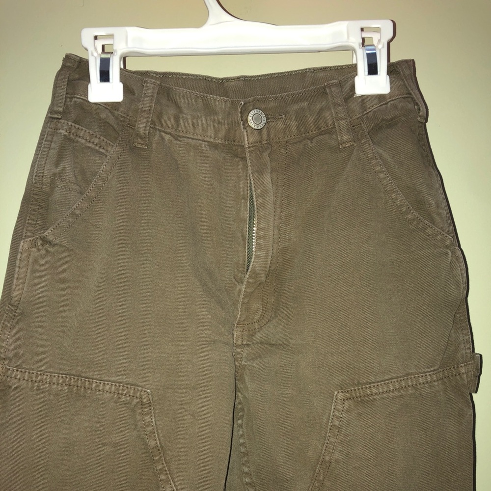 Brandy Melville Green Skater Pants